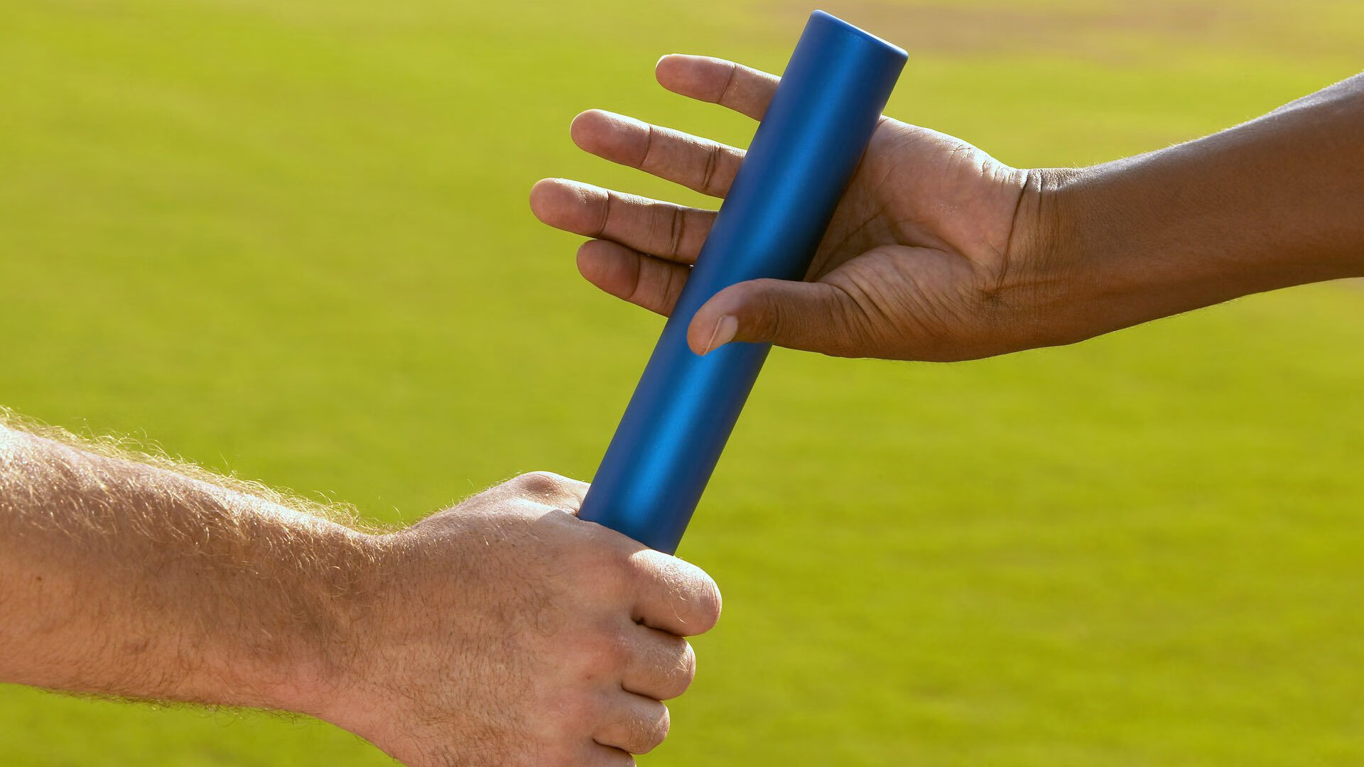 乐鱼体育APP官方下载-校园足球通过阶段技能评比构建成长路径可视化，校园足球立足于通过训练培养学生